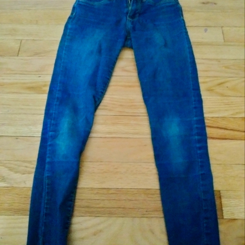 Skinny jeans